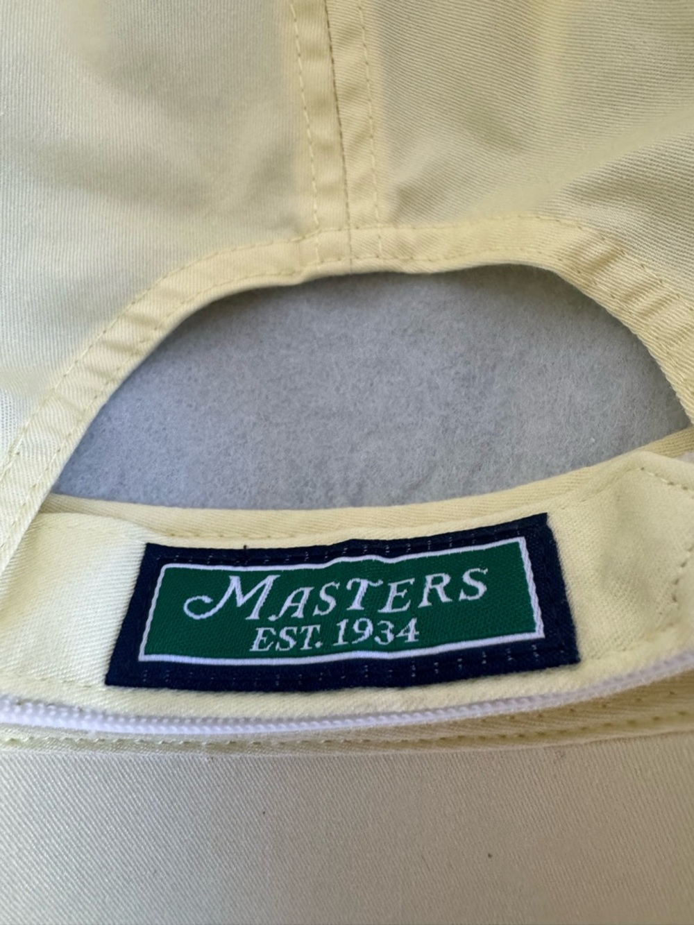 Masters 2026 Butter Yellow Embroidered Golf Cap. Cotton. - Picture 3 of 3